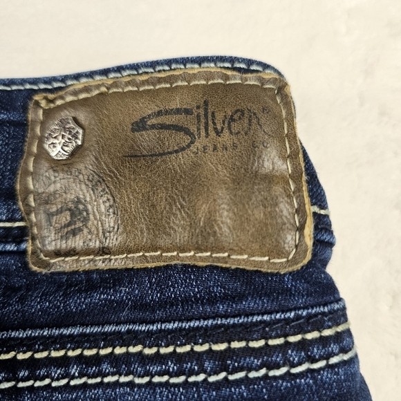 Silver Jeans W29 L31 Suki Mid Rise Slim Boot Dark womens wash denim thick stitch - Picture 6 of 13